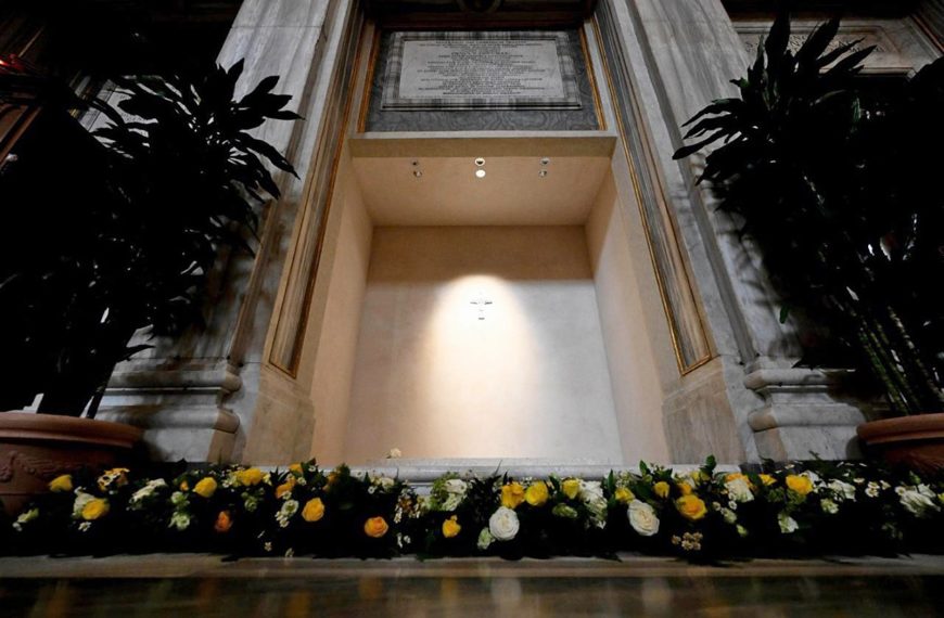 Grób Franciszka – ks. Waldemar Prondzinski